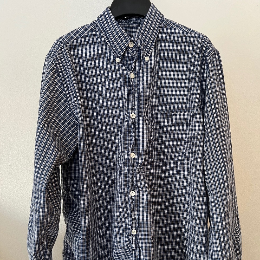 Men's Cherokee Blue and White Plaid 100% Cotton Button Down Shirt (Medium)